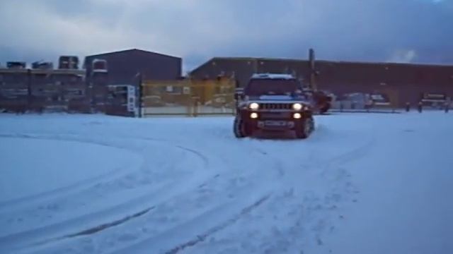HUMMER H3 SNOW DRIFT DRIFTING 4X4 смотреть онлайн