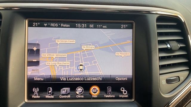 Jeep Grand Cherokee Grand Cherokee 3.0 V6 CRD 250 CV Multijet II Summit смотреть онлайн