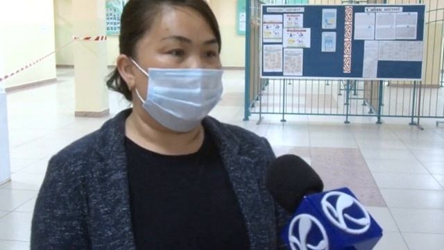 25 июня третья партия выпускников школ прошла Единое национальное тестирование смотреть онлайн