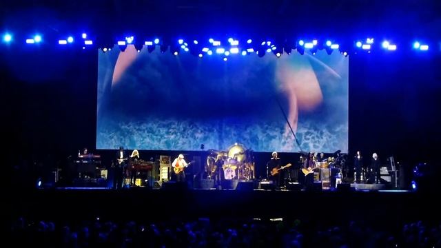 Fleetwood Mac - You Make Loving Fun - Berlin Waldbühne 06June2019 смотреть онлайн