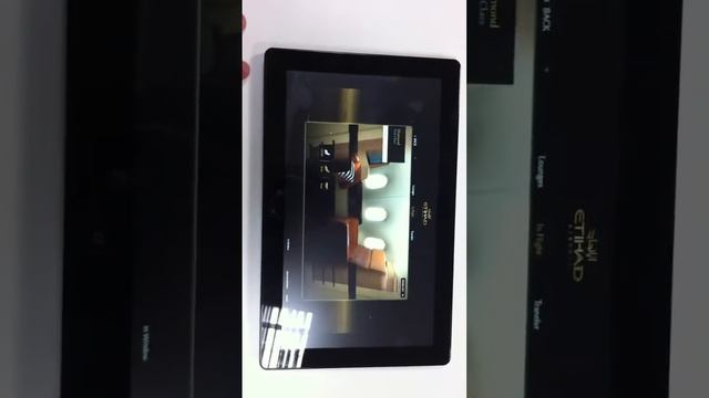 Experience Etihad on a Samsung Tablet смотреть онлайн
