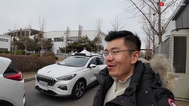 TAKSI TANPA SUPIR BUATAN CHINA | MOBIL SWAKEMUDI DI CHINA | ROBO-TAXI смотреть онлайн