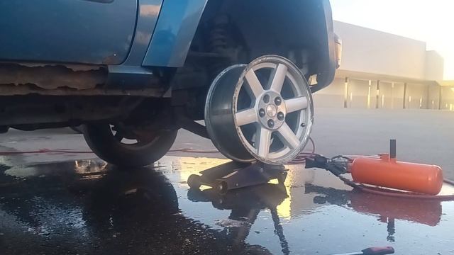 Tire Replacement Without Taking Rim Off Of The Vehicle смотреть онлайн