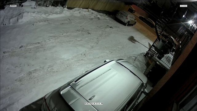 My car`s window glass was broken by this bad man. смотреть онлайн