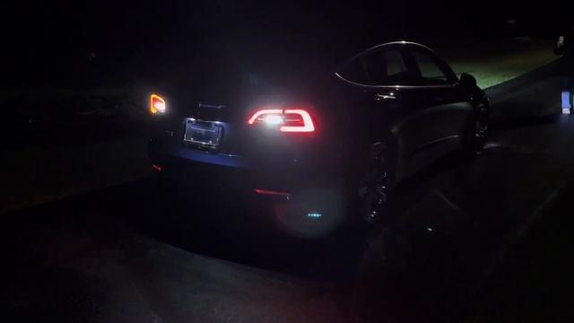 Our 2018 Tesla Model 3 LR with the 2021 light show update. Part one. смотреть онлайн
