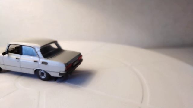 машина мечты советского человека #москвич 2140SL #масштабные_модели #модель смотреть онлайн