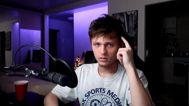 ПОПУЛЯРНАЯ ПЕСНЯ VS ЖИВОЕ ВЫСТУПЛЕНИЕ смотреть онлайн