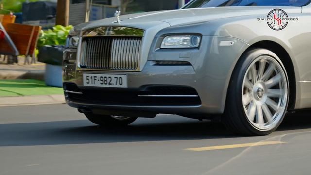 Rolls Royce Wraith lên Vossen S17-12 22 inch lốp pirelli pz4 смотреть онлайн