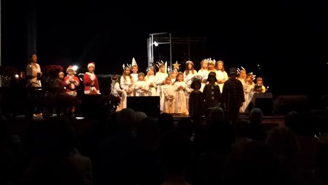 Lucia 2012 Pepparkakor смотреть онлайн