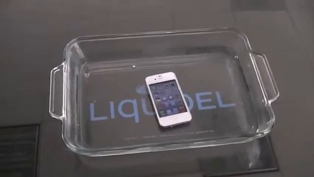 Apple iPhone 4S Water Test With Liquipel NO CASE смотреть онлайн