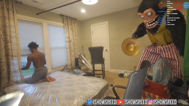 IShowSpeed JUMP OUT THE WINDOW LIVE ! 🤕