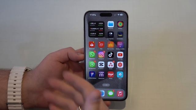 iOS 17.1.2 - Essa Atualização Pode Resolver Seus Bugs e Problemas!! смотреть онлайн