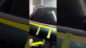 Снятие/демонтаж молдинга крышки багажника Voyah Free