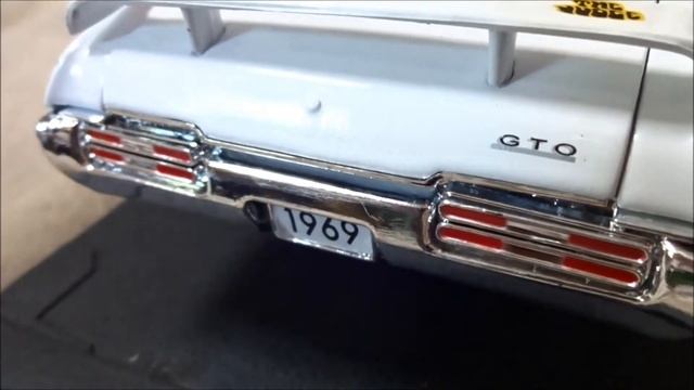 1/18　ポンティアックGTO 1969 PONTIAC JUDGE 　ダイキャストカー　メタル＆プラスチック　ミニカー　プレミアムコレクション смотреть онлайн