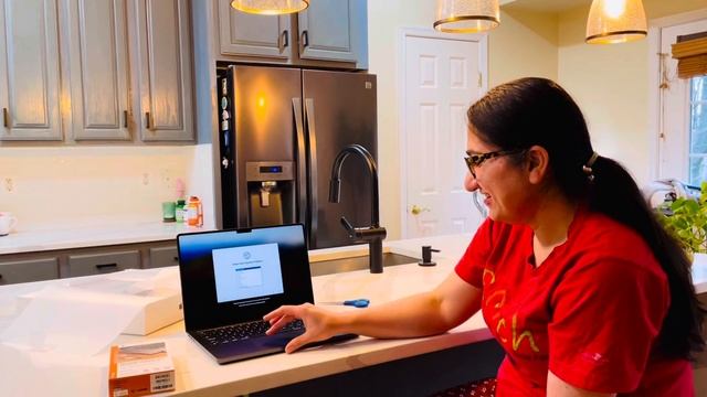 VLOG: Unboxing MacBook PRO M3 || I QUIT SUGAR for 14 Days|| GIFT || Punjabi || #apple #vlog #love смотреть онлайн