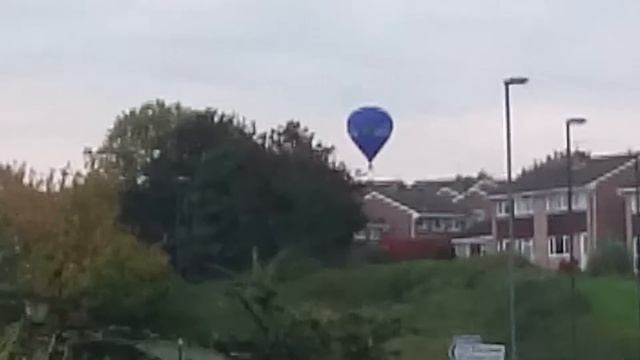 Giant Balloon Attack | OnlyErin смотреть онлайн
