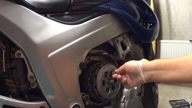 Yamaha TDM850 Tx4 Clutch Discs Change