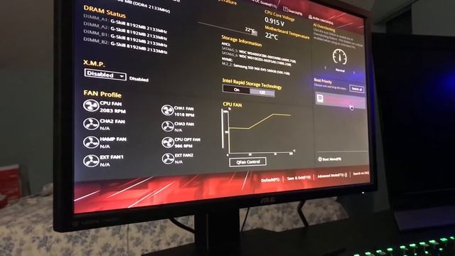 Building My New Rig (Vlog) смотреть онлайн