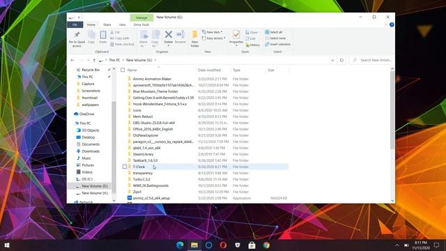 Customize date & time in taskbar| Taskbar Clock Customization смотреть онлайн