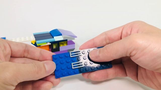 LEGO Classic 10696 assembly to a truck #100 смотреть онлайн