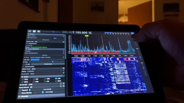 SDR++ on Android Tablet connect to SDR++ Server with Boss SDR смотреть онлайн