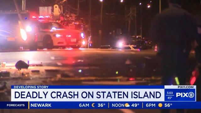 Driver sought after man killed when car with no plates crashes on Staten Island: NYPD смотреть онлайн