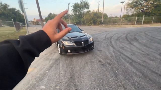 How To Slide A Pontiac G8 GT! смотреть онлайн