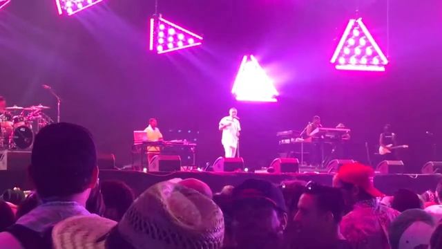 Mac Miller (feat. Bilal) - Congratulations (Live) смотреть онлайн