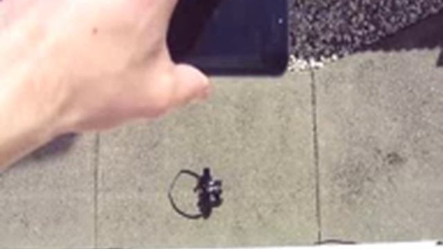 iPhone 5 Extreme Drop Test Review Thrown Out The Window смотреть онлайн