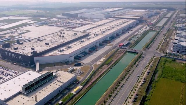 Tesla China Almost Doubles November Sales and December Looks Better смотреть онлайн