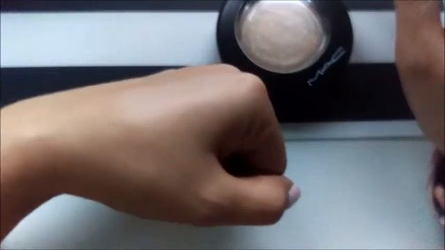 MAC Highlighter Mineralize Skinfinish Lightscapade - TOP Rozświetlacz смотреть онлайн