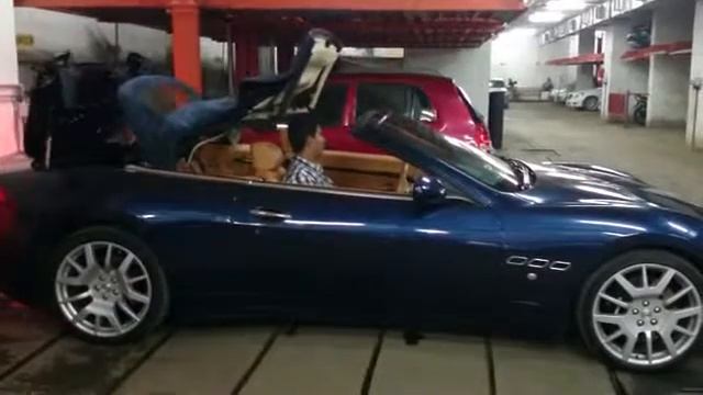 Maserati Gran Cabrio смотреть онлайн