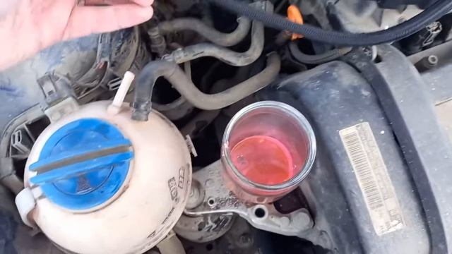 Как быстро удалить воздушную пробку из системы охлаждения! смотреть онлайн