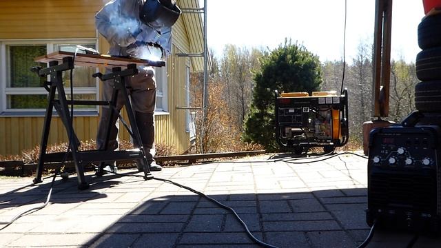 Hitsausta generaattorilla/Generator welding (5kw / 418cm3 diesel) смотреть онлайн