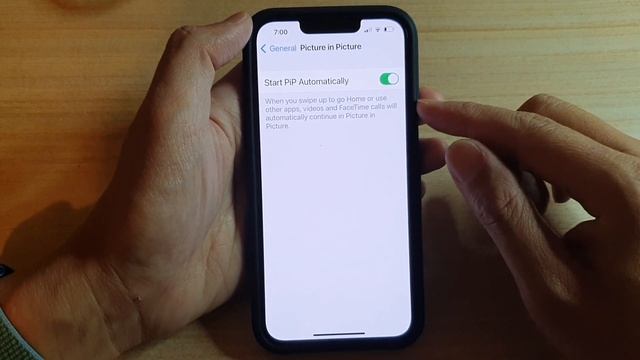 iPhone 13/13 Pro: How to Enable/Disable Start PiP Automatically (Picture In Picture) смотреть онлайн