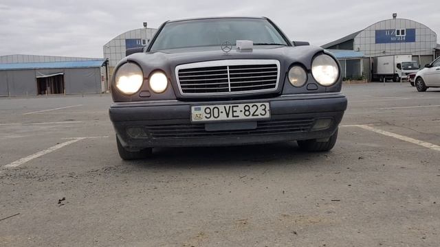 Установка лед ламп в фары W 210 смотреть онлайн