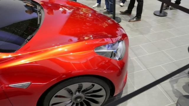 Tesla Model 3 4k at gigafactory #2 смотреть онлайн