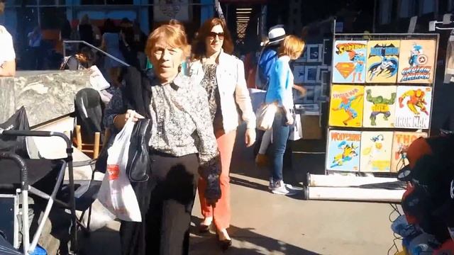 iPhone 6 / 6 Plus Line Two Days before Launch (Apple Store NYC Update) смотреть онлайн