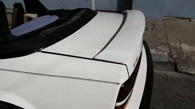 PONTIAC SUNBIRD LE CONVERTIBLE 1991