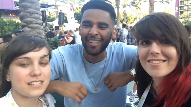 Yesterday at VidCon | Day 1 смотреть онлайн