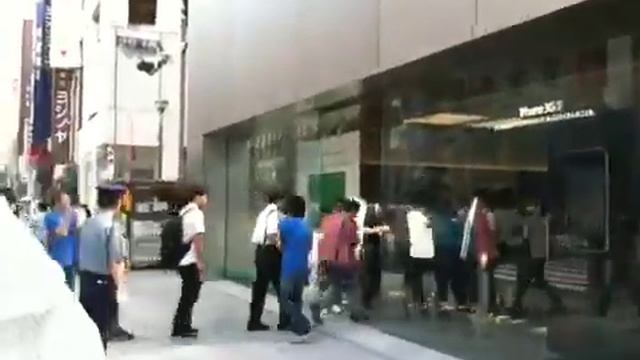 Snow Leopard Launch at Apple Store Ginza, Tokyo смотреть онлайн