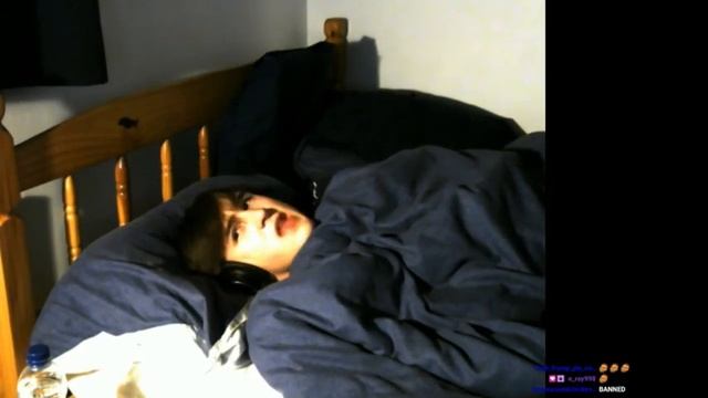 Balding Enjoying His Sus Island And Attempts A Sleep Stream - 11th April 2021 смотреть онлайн