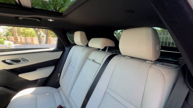 2023 Land Rover Range Rover Velar R-Dynamic S смотреть онлайн