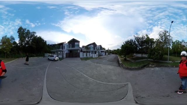 The raymm'z ESK8 - E Longboard ride captured with gear 360 2017 смотреть онлайн