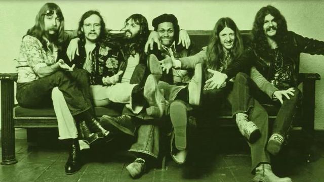 The Doobie Brothers - I Cheat The Hangman смотреть онлайн