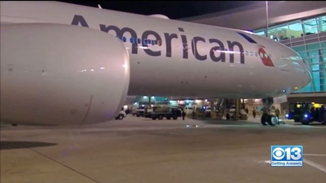 Parents Miss Son’s Funeral Over Airline Delay Caused By Broken Seat смотреть онлайн