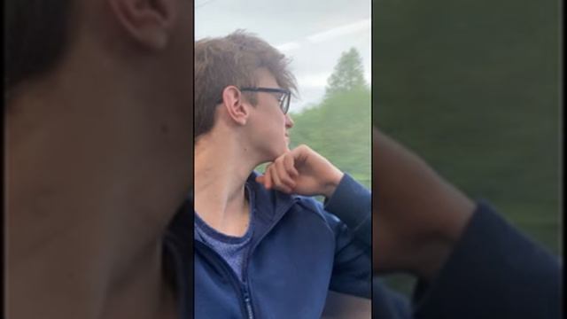 СмОТриМ в ОкНо 1 hOuR ЧелиНдЖ!!!!! смотреть онлайн