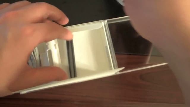 Unboxing the 2G Ipod Touch (8gb) смотреть онлайн