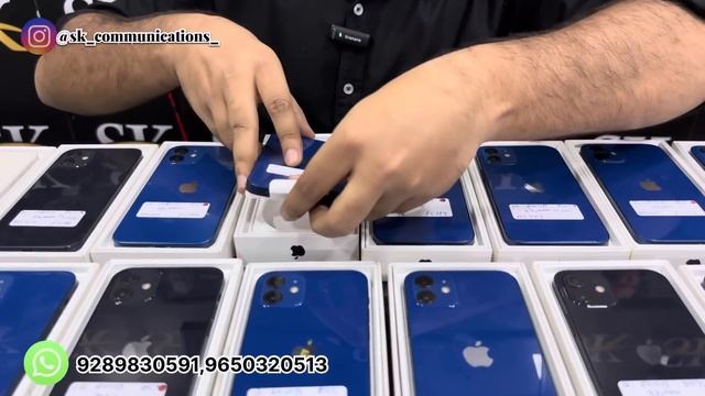 BIGGEST SALE EVER 🤩 | Cheapest iPhone Market in Delhi | Second Hand Mobile | @sk_communications_ 🔥 смотреть онлайн