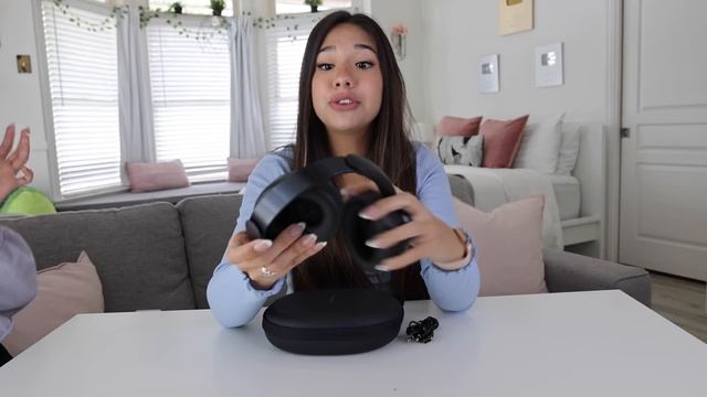 Back to School Tech Unboxing! смотреть онлайн